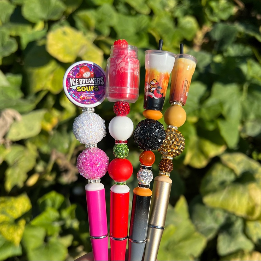 Mini Brands Super Cute Pens